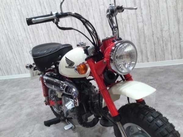 8700142B3021110800402 (1)